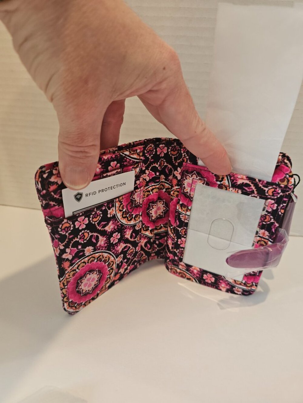 NWT Vera Bradley Iconic RFID Small Wallet Raspberry Medallion Pink Paisley - Picture 7 of 8